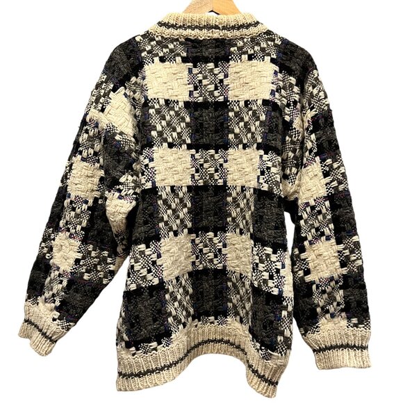 Vintage 90's Wool Chunky Pullover Plaid Sweater, Hand Knit, Cream Gray, XL - Picture 2 of 9